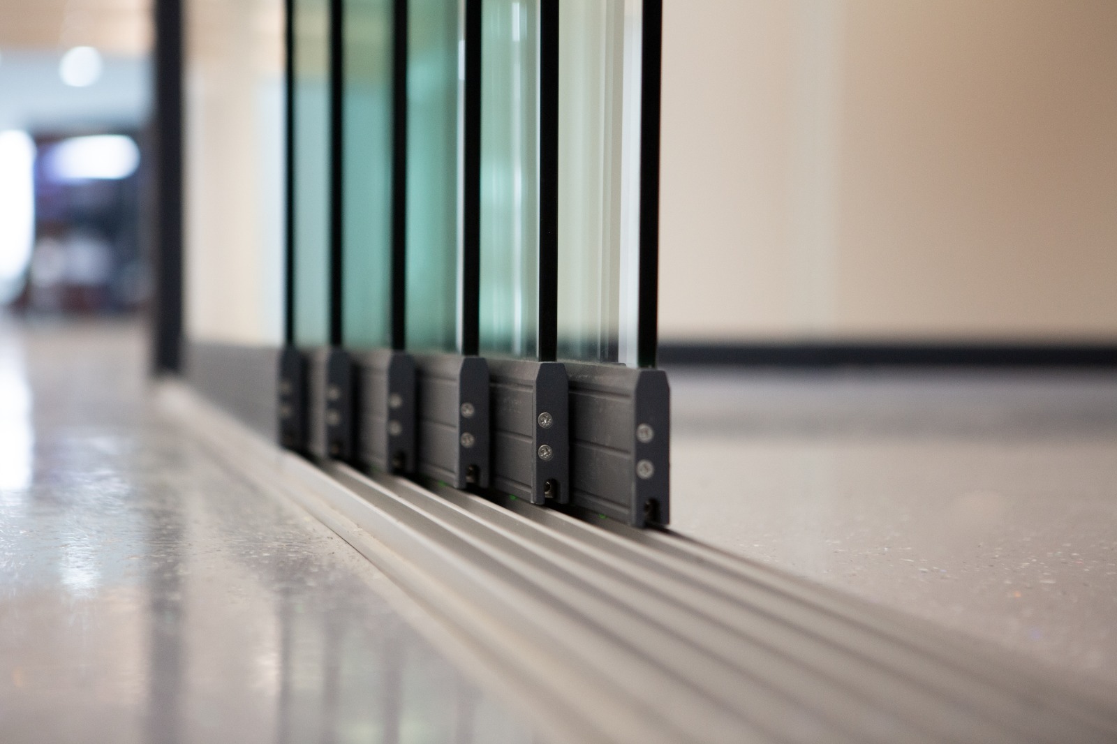 Glasschiebewände Klar